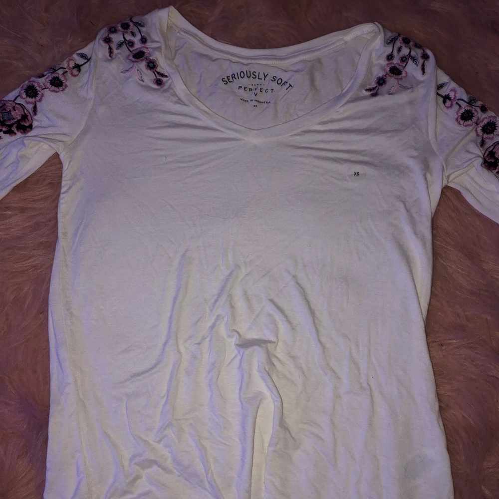 Long Sleeve V-Neck